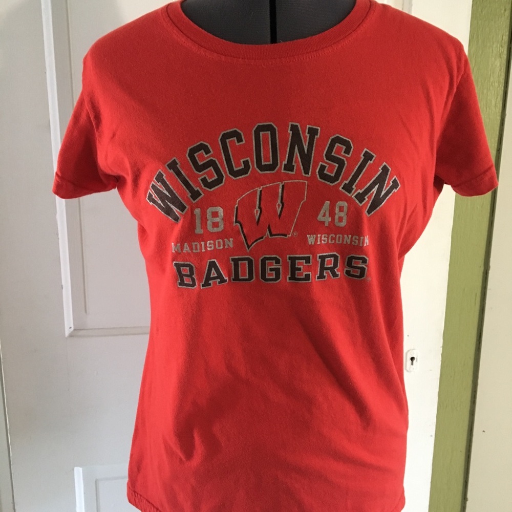 Wisconsin Badgers women’s T-shirt